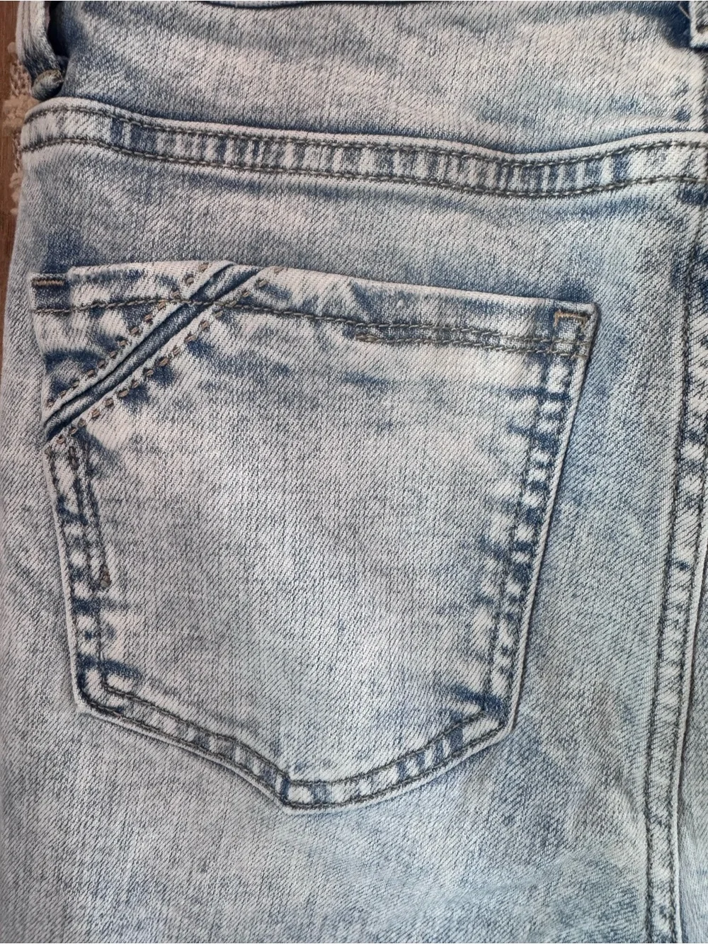 Buckle Light Blue High-Rise Women’s Jeans